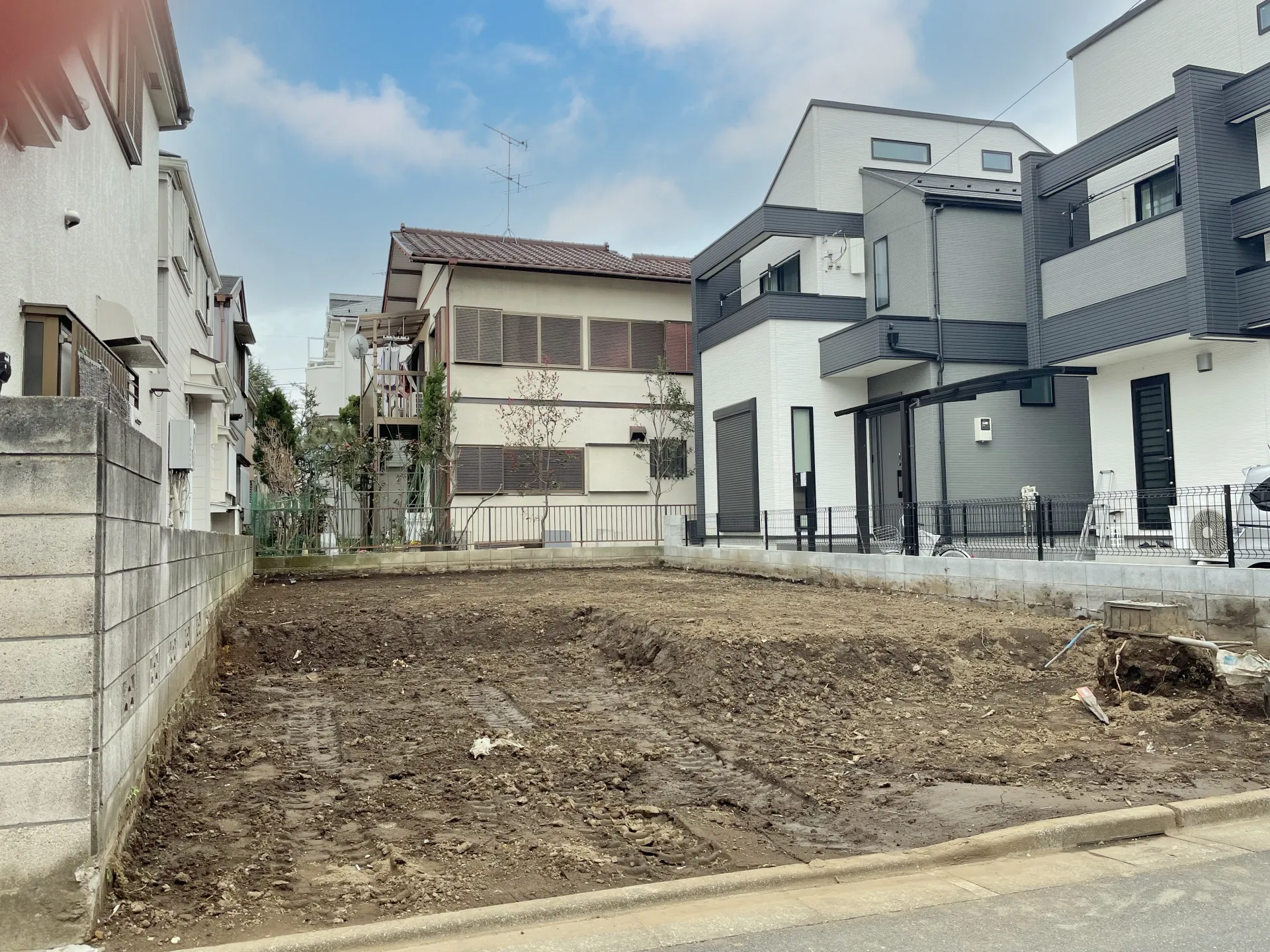 松山エリアのローコスト住宅は土地選びで総額が変わる
